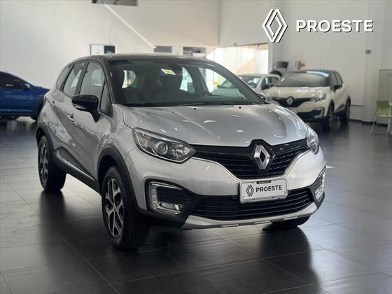 RENAULT CAPTUR 1.6 16V SCE FLEX INTENSE X-TRONIC RENAULT CAPTUR 1.6 16V SCE FLEX INTENSE X-TRONIC